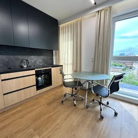 Bnp Luxury Old Town 24h Check-in, Business And Pleasure *